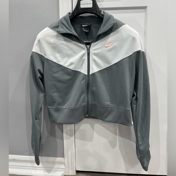 Nike Zip-Up Track Jacket (Size M/M) - Picture 1 of 5